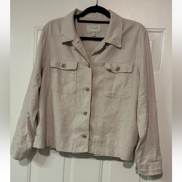 Love Tree Light Tan Utility Jacket‎ - Picture 2 of 12